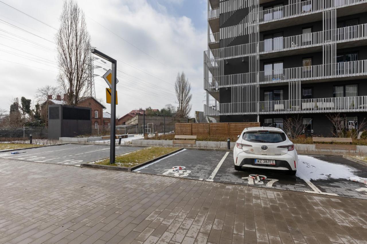 Stacja Wola Apartments With Parking By Noclegi Renters Varšava Exteriér fotografie